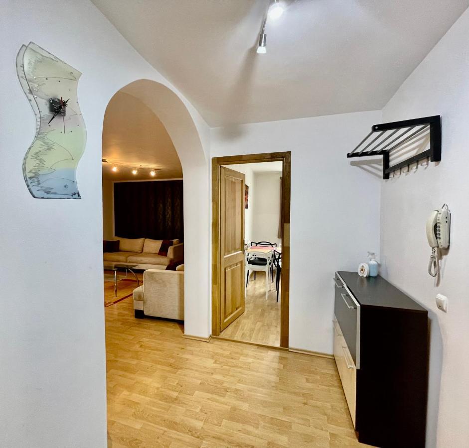 Апартаменты Good Sleep Flat1 Сибиу Экстерьер фото